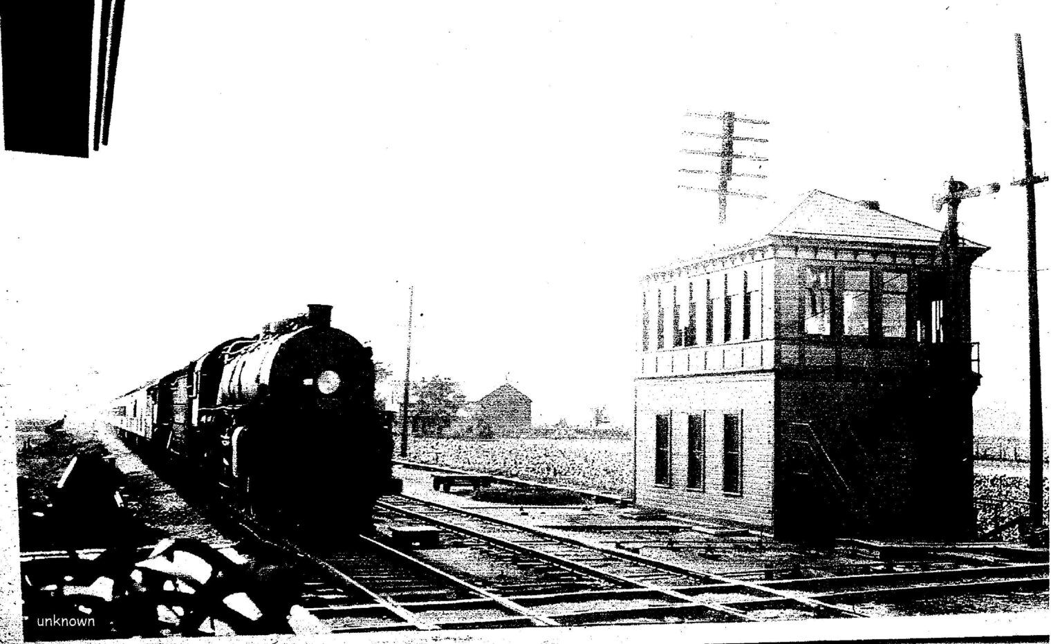 INTERLOCKING TOWERS The Cincinnati Northern Model Railroad Club, Inc.